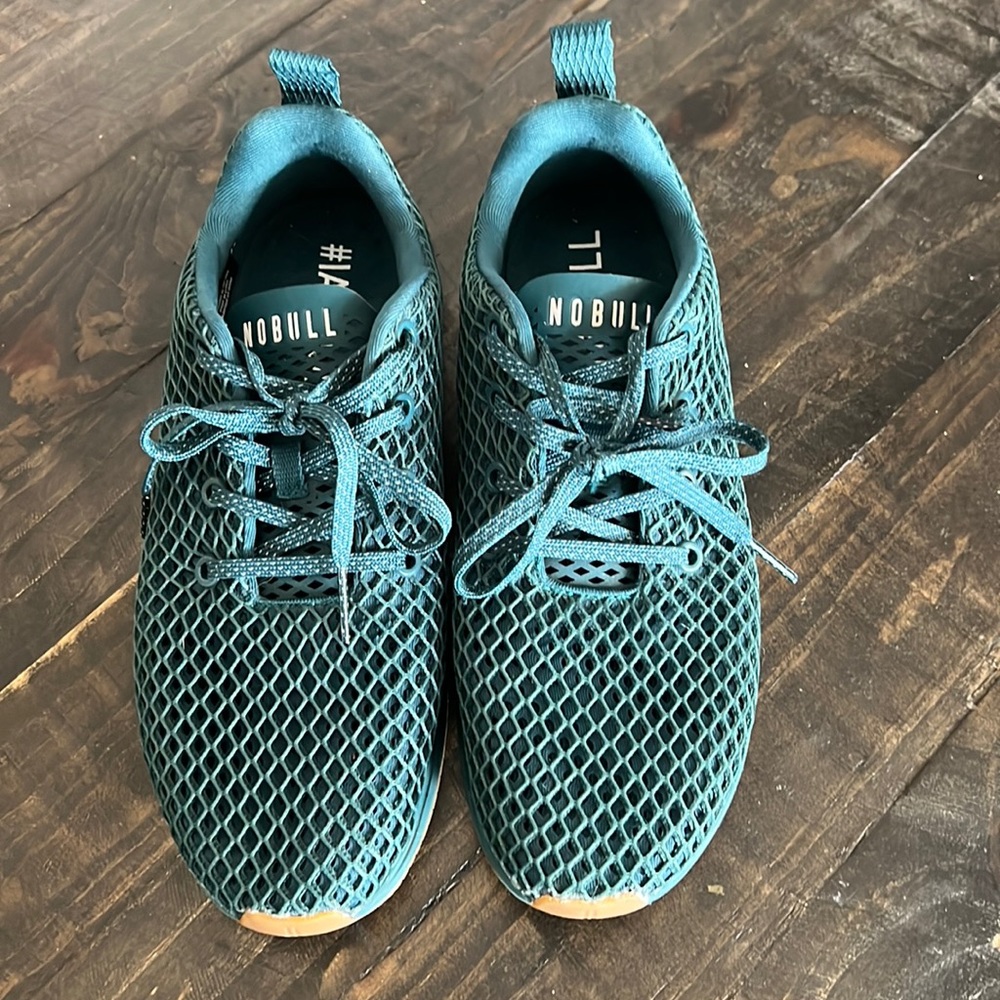 NOBULL Mesh Runners